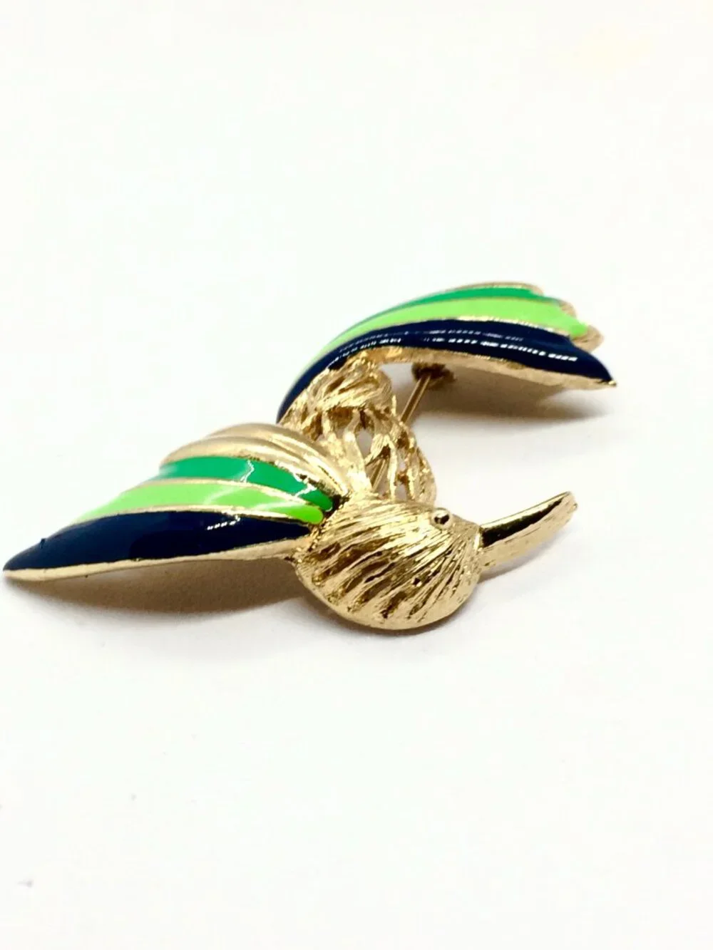 VINTAGE NAPIER BROOCH Hummingbird Bird Blue Green Enamel Gold Tone Figural